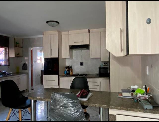4 BEDROOM PROPERTY TO RENT IN CHROOM PARK